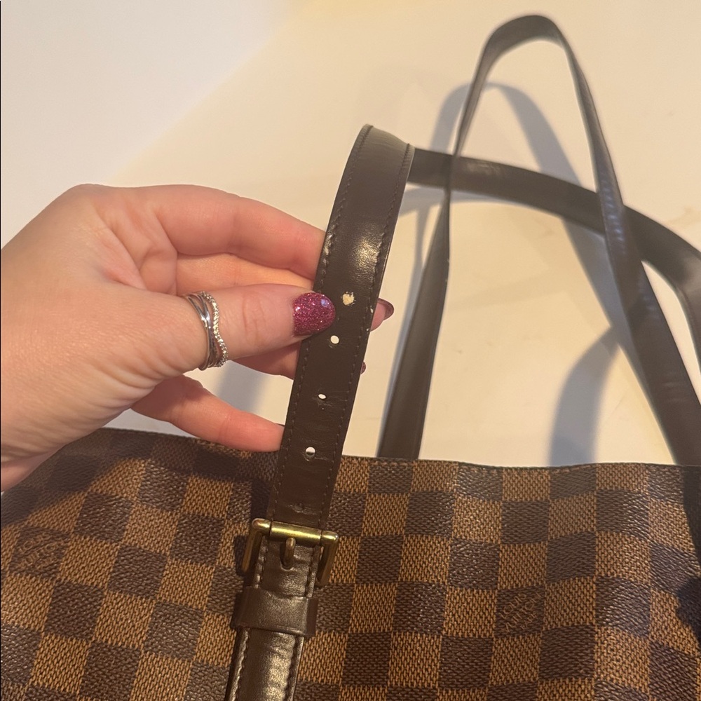 Louis Vuitton Chelsea Damier Ebene Tote, Vintage 1997 - Picture 9 of 12
